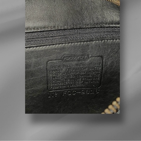 Coach Vintage Legacy 9816 Slim Duffle Bag. Leather EUC circa 2000 MSRP $600 - Picture 8 of 9